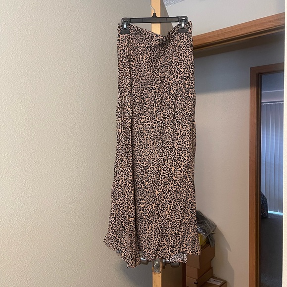 Reformation Bea Midi Skirt - Picture 2 of 2